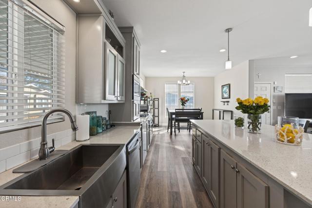 Detail Gallery Image 10 of 28 For 445 Gaviota Pl #124,  Oxnard,  CA 93033 - 3 Beds | 2 Baths