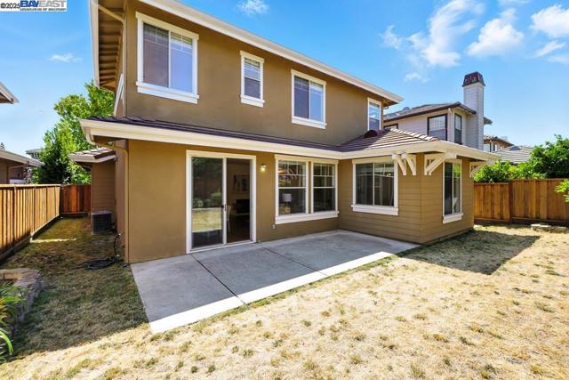 37420 Gillett Rd, Fremont CA: https://media.crmls.org/mediaz/f1cb1b02-406a-42cd-9b3c-6dcdaa72b722.jpg