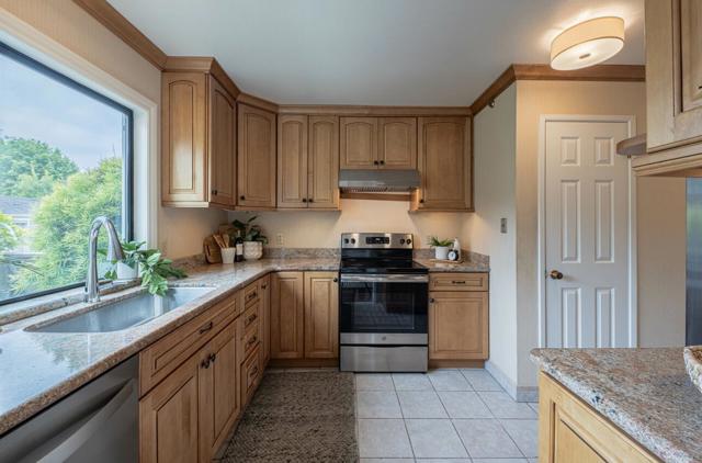 3850 Rio Road, Carmel CA: https://media.crmls.org/mediaz/f1cd1209-33b3-4925-b11b-0bc8f2127dbd.jpg