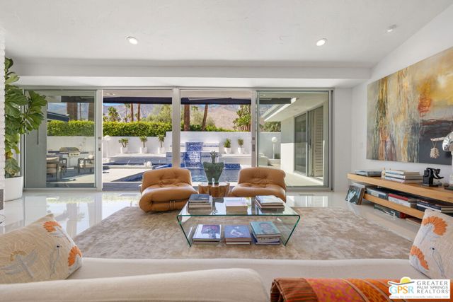 2087 S Toledo Avenue, Palm Springs, CA 92264