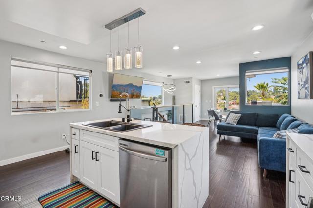 4255 Raynol Street, Los Angeles CA: https://media.crmls.org/mediaz/f1ce5c7e-089a-4e3f-b9ff-5f7b6406e9b0.jpg