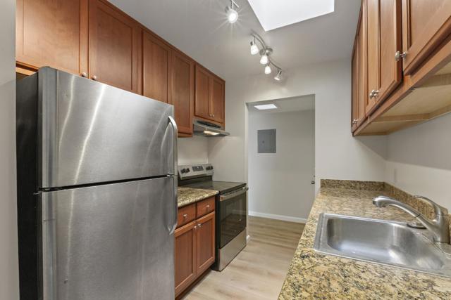 500 W Middlefield Road, Mountain View CA: https://media.crmls.org/mediaz/f1d08373-eac8-43d6-9ff7-6dec3dc591f5.jpg