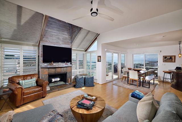 Detail Gallery Image 8 of 32 For 307 Longden Lane, Solana Beach,  CA 92075 - 2 Beds | 2/1 Baths