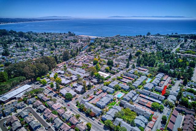 1925 46th Avenue, Capitola CA: https://media.crmls.org/mediaz/f1d0f510-c7a6-44aa-84a9-9880f393fd0c.jpg