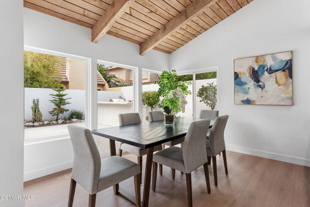 1161 Triunfo Canyon Road, Westlake Village CA: https://media.crmls.org/mediaz/f1d12b07-f7e8-4d75-98b7-9496dc190c15.jpg