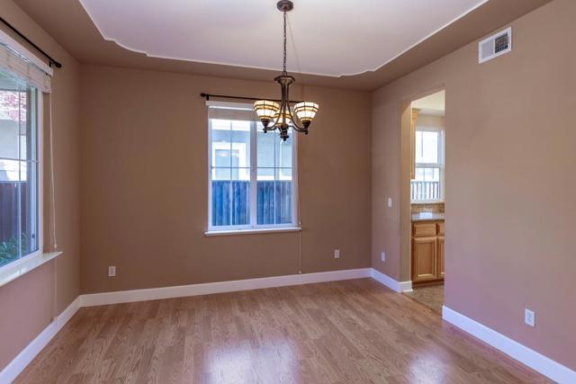 8810 Zinnia Street, Gilroy CA: https://media.crmls.org/mediaz/f1d12e6f-fbec-4da9-8ff2-161b1eaf9be5.jpg