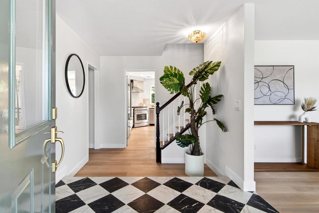 1820 Bienvenida - photo 2