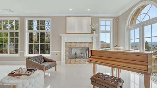 5107 Eastbourne Drive, San Jose CA: https://media.crmls.org/mediaz/f1d15ec5-493c-4da9-b754-8f07bdde65b8.jpg