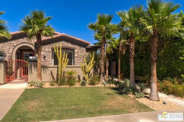 2160 N Hermosa Drive, Palm Springs, CA 92262