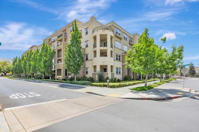 49002 Cinnamon Fern, Fremont CA: https://media.crmls.org/mediaz/f1d398bf-747a-44d8-a706-6f773d372647.jpg