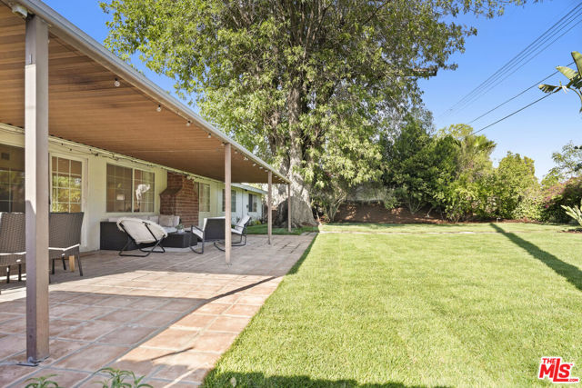 20338 Coulson Street, Woodland Hills CA: https://media.crmls.org/mediaz/f1d575d9-7d91-423b-8b72-b5563509698c.jpg