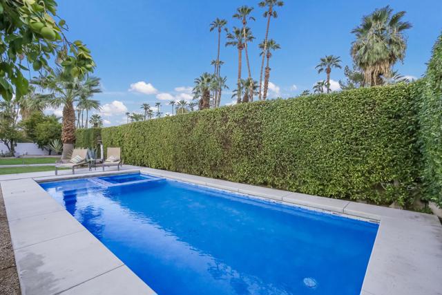 1529 S Calle Palo Fierro, Palm Springs CA: https://media.crmls.org/mediaz/f1d636db-89e6-432b-9654-cb45654fb9e1.jpg