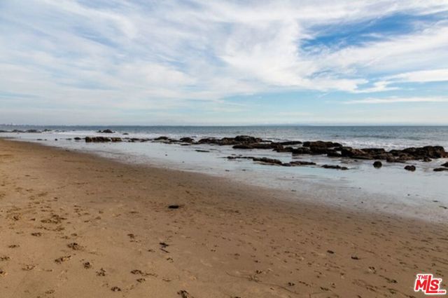 20940 Pacific Coast Highway photo 16