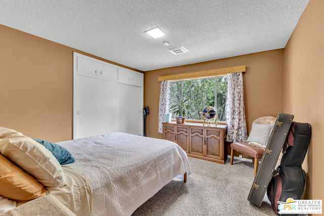 21395 Highway 243, Idyllwild CA: https://media.crmls.org/mediaz/f1d6a916-c868-4e32-8a8f-95912a37fdb5.jpg