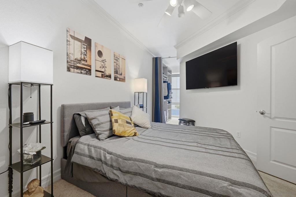 1225 Island - photo 16