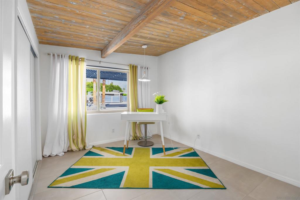 MLS #250042151SD image #17