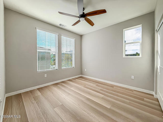 1953 Cottage Drive, Simi Valley CA: https://media.crmls.org/mediaz/f1d90cf4-80ce-467c-8fdd-bb94bc96069b.jpg