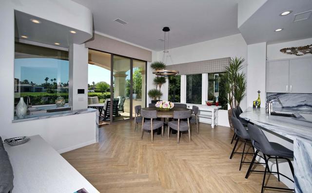 76357 Via Chianti, Indian Wells CA: https://media.crmls.org/mediaz/f1d9e3d8-fb8d-4947-a69c-329eca50920a.jpg