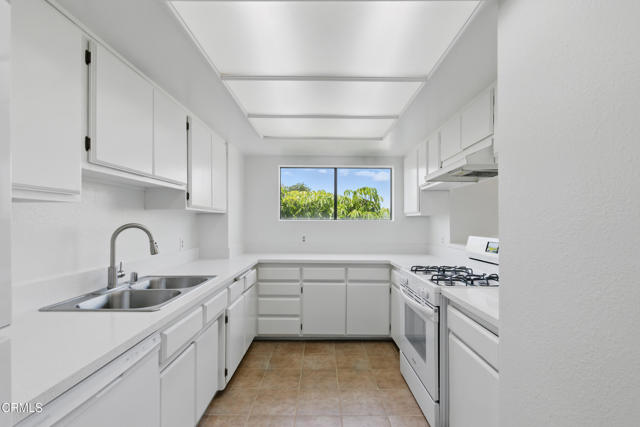 1842 N Alvarado Street, Los Angeles CA: https://media.crmls.org/mediaz/f1da1e10-dfac-4a07-9727-e44d2f4f62bb.jpg