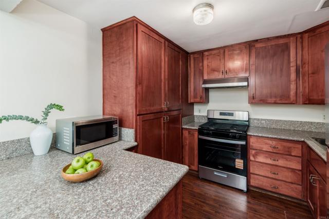940 Marlin Drive, Vista CA: https://media.crmls.org/mediaz/f1dc306d-523d-4e7a-9a62-463a1b3210ca.jpg