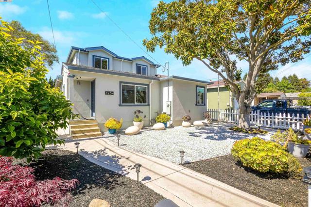 3254 Keith Ave, Castro Valley CA: https://media.crmls.org/mediaz/f1dcbc2d-44ff-464b-a09a-0da3e70d93f0.jpg