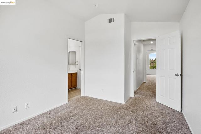 Image 18 of 29 For 4019 Villa Gomez Ln