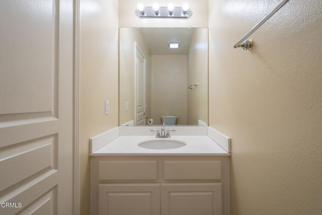 Detail Gallery Image 16 of 43 For 30456 Star Canyon Pl, Castaic,  CA 91384 - 4 Beds | 3 Baths