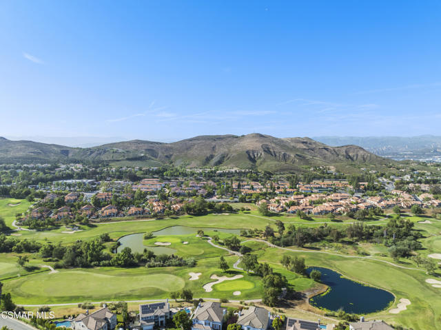 287 Golden Fern Court, Simi Valley CA: https://media.crmls.org/mediaz/f1deaa68-483f-4b95-a8ab-2fe33e813e96.jpg