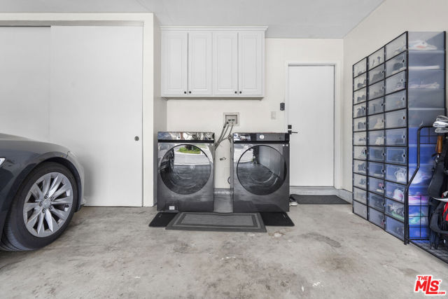 532 Riviera Court, Fullerton CA: https://media.crmls.org/mediaz/f1df157c-71ff-4e76-8386-1aa6e0183e0c.jpg