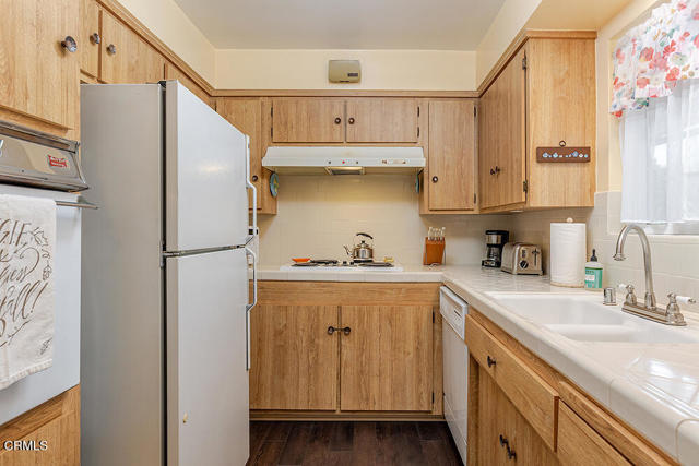 Detail Gallery Image 9 of 21 For 359 S Euclid Ave, Pasadena,  CA 91101 - 2 Beds | 1 Baths