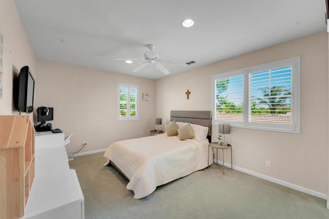 2369 S Creekside Drive, Los Banos CA: https://media.crmls.org/mediaz/f1df797b-6a30-4dd6-886e-396cca538b09.jpg
