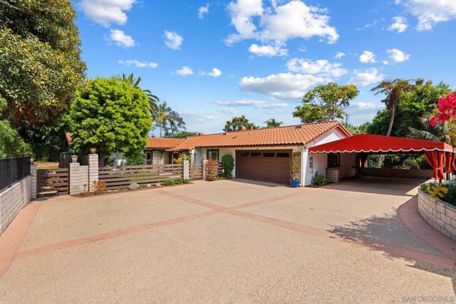 857 Hymettus Ave, Encinitas CA: https://media.crmls.org/mediaz/f1dfbcfb-dfbc-4a80-b391-7d7fe730fc46.jpg