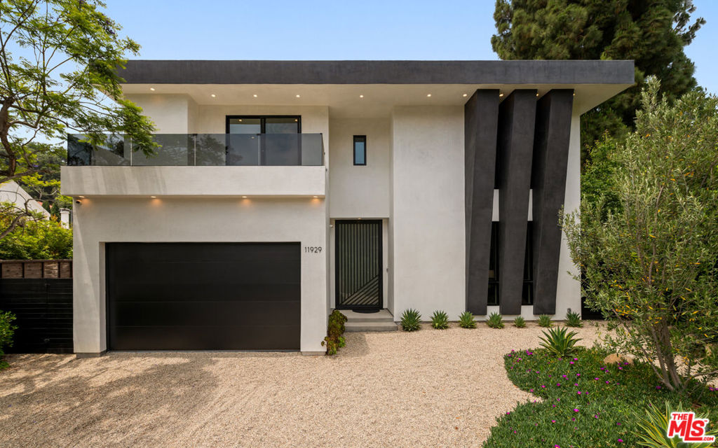 11929 Brentwood Grove Drive