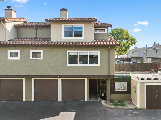 Image 16 of 20 For 472 Winchester Boulevard  4