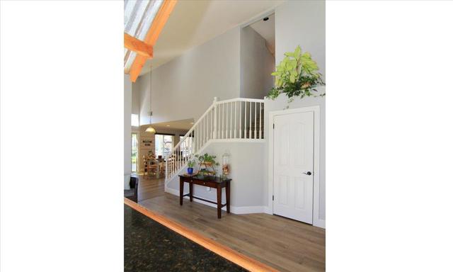 2155 Beachwood Court, Hollister CA: https://media.crmls.org/mediaz/f1e1d2d6-056c-4312-b89f-c0cac4c05873.jpg