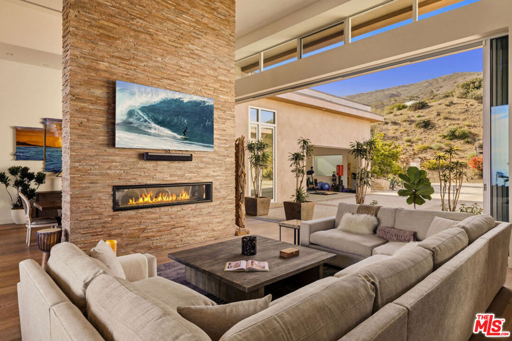 MLS #26859041 image #5