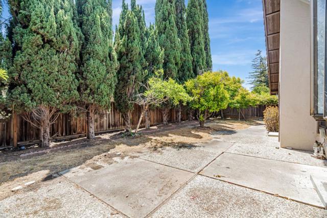 668 Litton Court, Sunnyvale CA: https://media.crmls.org/mediaz/f1e35de8-be76-470c-b26c-f38605fba6df.jpg