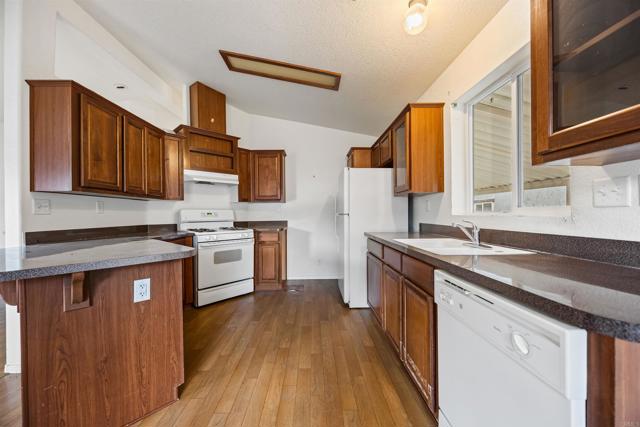 26835 Old Highway 80 #29, Guatay CA: https://media.crmls.org/mediaz/f1e36dea-5385-4760-8bc3-49a4c671e8ac.jpg