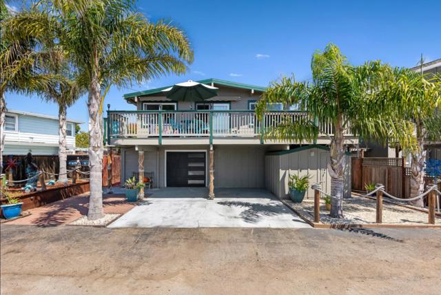 716 Seacliff Drive, Aptos CA: https://media.crmls.org/mediaz/f1e47b05-04e4-4830-b48e-54f469c9c812.jpg