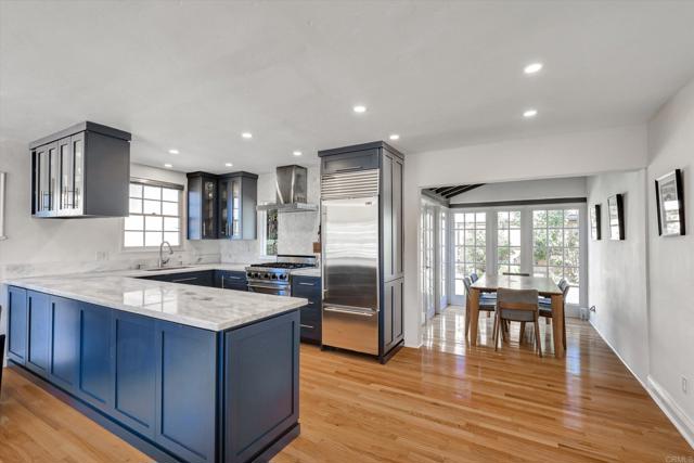 Detail Gallery Image 8 of 42 For 1818 Sunset Blvd, –,  CA 92103 - 2 Beds | 2 Baths