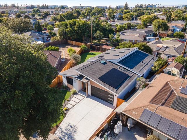 239 Eureka Court, Sunnyvale CA: https://media.crmls.org/mediaz/f1e726dd-54ef-411e-b407-d7eddcd23d45.jpg