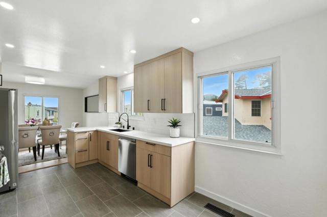 102 Dennis Drive, Daly City CA: https://media.crmls.org/mediaz/f1e81f58-3036-4ecf-9932-c2c4e97452b6.jpg
