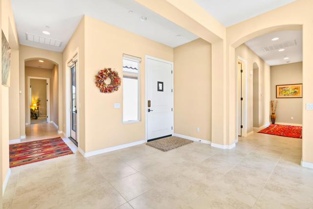 57816 Barristo Circle, La Quinta CA: https://media.crmls.org/mediaz/f1e88801-9a82-484b-b5cc-62f9a0950a40.jpg