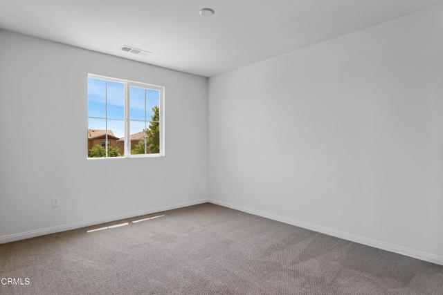 665 Tiber River Way, Oxnard CA: https://media.crmls.org/mediaz/f1e89477-f169-4a59-b1fe-78c1efe75980.jpg