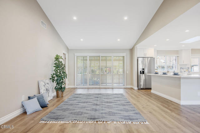 Detail Gallery Image 7 of 76 For 13325 Village 13, Camarillo,  CA 93012 - 3 Beds | 2 Baths