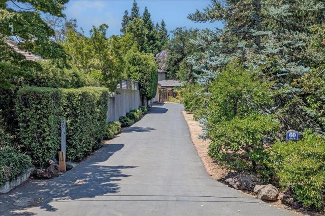 60 View Street, Los Altos CA: https://media.crmls.org/mediaz/f1e98f6a-14e5-46f6-a467-d50d940a4946.jpg