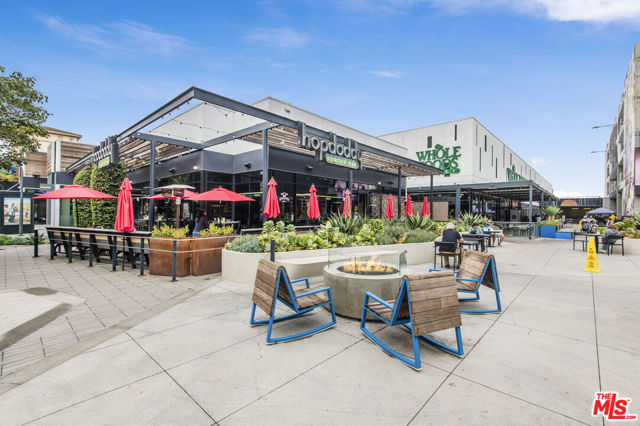 6021 Dawn, Playa Vista CA: https://media.crmls.org/mediaz/f1ea790f-3717-48df-a5da-507f5f3fe635.jpg