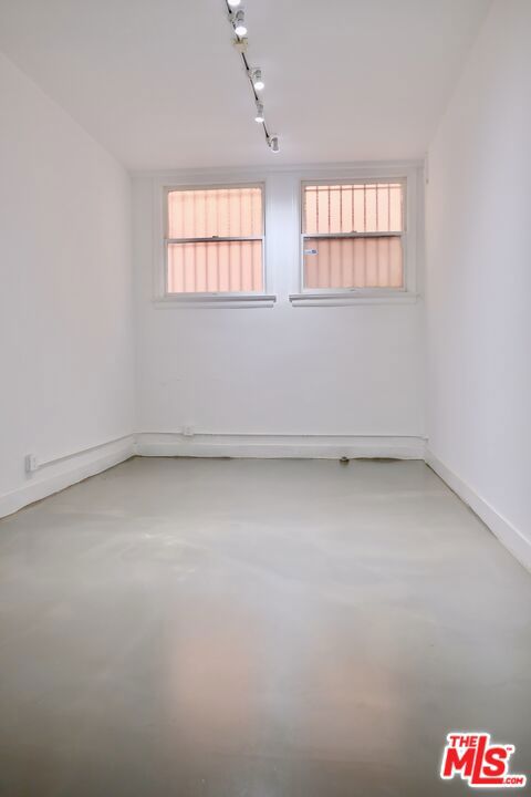  Commercial for Sale in Santa Monica, California