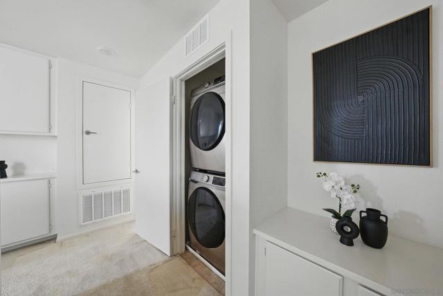 2054 Luzon Lane, Chula Vista CA: https://media.crmls.org/mediaz/f1eb4dc3-6acc-4a7d-93d1-8983acacaac3.jpg