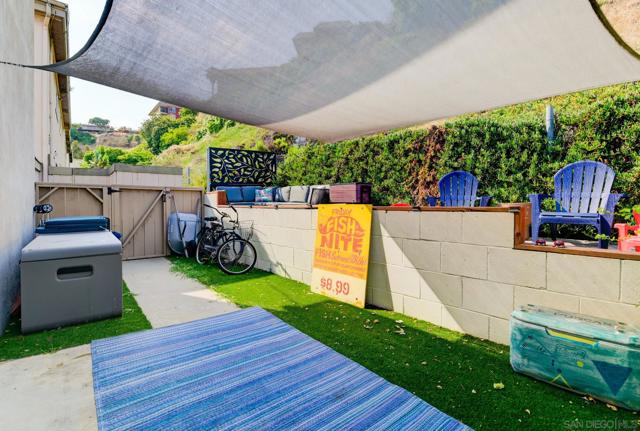 3851 Basilone St, San Diego CA: https://media.crmls.org/mediaz/f1ed2ba0-c4a5-422f-9513-4cdcd5c3cd5a.jpg